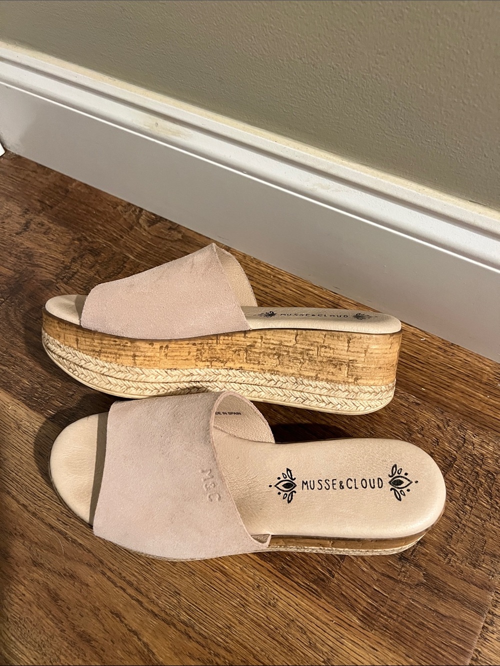 Musse & Cloud  Suede Cork Platform Slide Mules